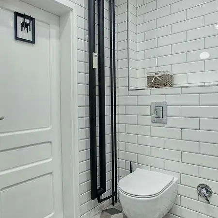 Spacious Flat Close To The American Embassy Sofia